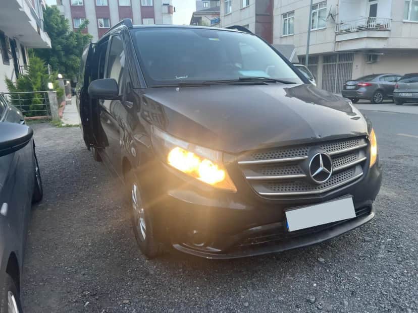 Standart 9+1 Mercedes Vito