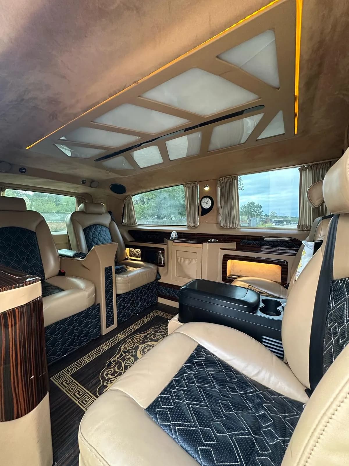Konforlu Minivan